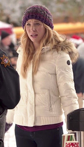 Caroline’s white puffer jacket with fur trim hood on The Vampire Diaries