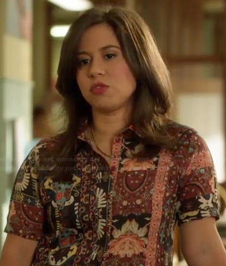 Chloe’s mixed print short sleeve shirt on Manhattan Love Story