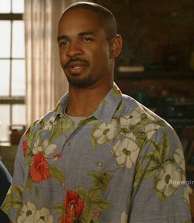 Coach’s hawaiian shirt on New Girl