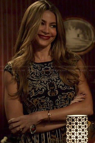 Gloria’s leopard stripe print dress on Modern Family