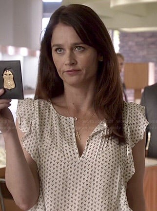 Lisbon’s printed ruffled top on The Mentalist