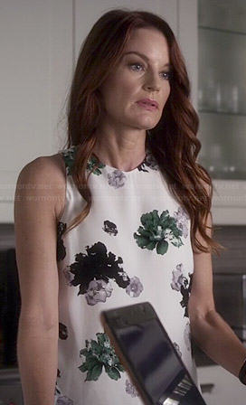 Ashley’s white floral top on Pretty Little Liars