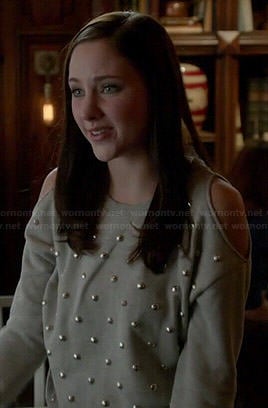 Brenna’s studded cold-shoulder sweater on Chasing Life
