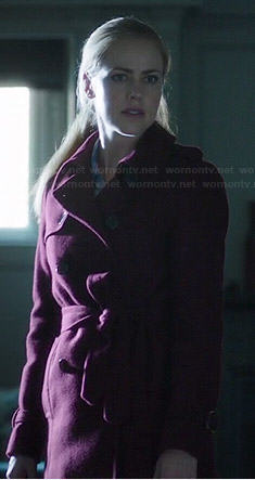 Cassandra’s burgundy coat on 12 Monkeys