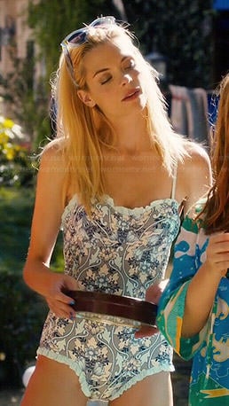 Lemon’s ruffled trim swimsuit on Hart of Dixie