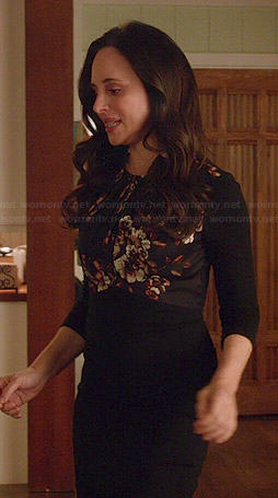 WornOnTV: Victoria's black floral panel dress on Revenge