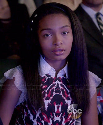 Zoey’s red leopard print dress on Black-ish