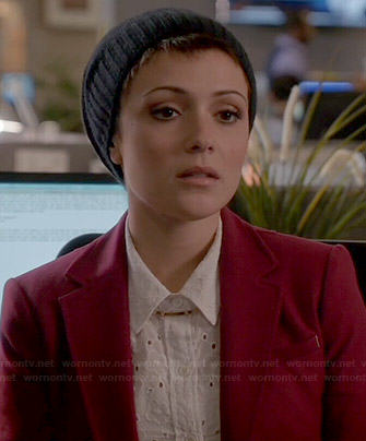 April’s white floral eyelet shirt on Chasing Life