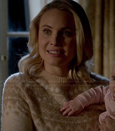 Camille’s beige fair isle sweater on The Originals