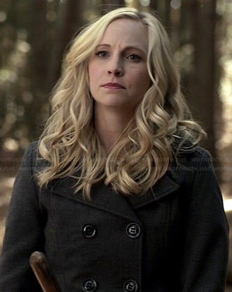 Caroline’s hooded peacoat on The Vampire Diaries