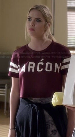 Hanna’s ‘Garćon’ cropped tee and skull print leggings on Pretty Little Liars