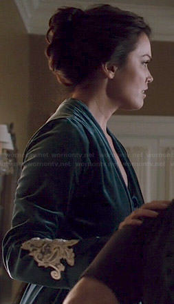 Mellie’s blue velvet robe on Scandal