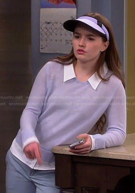 Eve’s grey sweater and white shirt on Last Man Standing