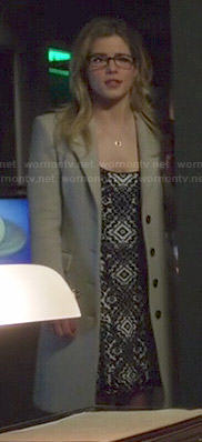 Felicity’s printed dress and grey coat on Arrow