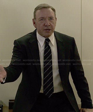 Francis’s black suit and diagonal striped tie on House of Cards