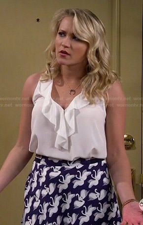 Gabi’s swan print skirt and white ruffle top on Young and Hungry