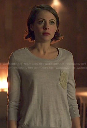 Thea’s zip shoulder sweater on Arrow