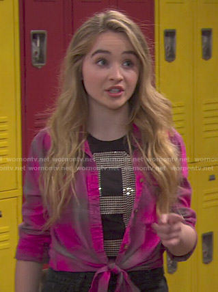 Maya’s pink plaid shirt and 9 top on Girl Meets World