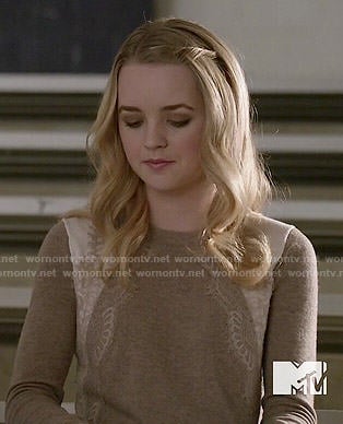 Taylor’s beige lace sweater on Finding Carter