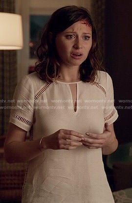 Peyton’s white keyhole top on iZombie