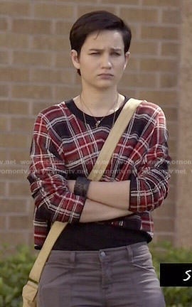 Audrey’s plaid cropped sweater on Scream