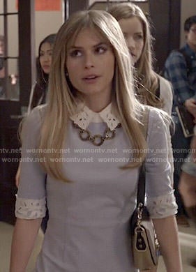 Brooke’s blue dress with white eyelet collar on Scream