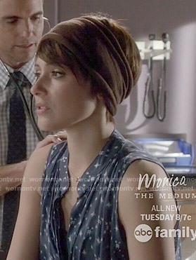 April’s blue sleeveless printed top on Chasing Life