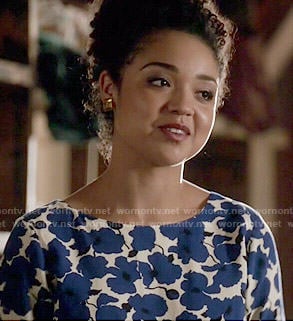 Beth’s blue floral top on Chasing Life