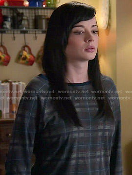Jenna’s plaid sweatshirt on Awkward