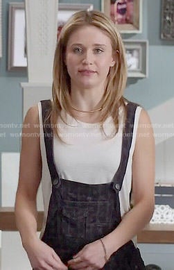 Amy's denim overalls on Faking It