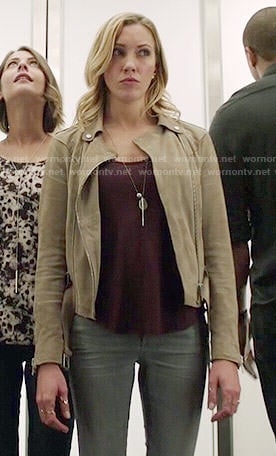 Laurel’s suede jacket on Arrow