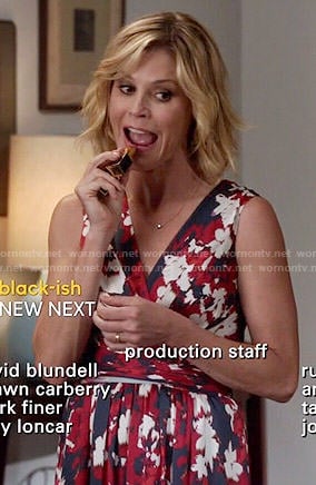 Claire’s red and navy floral wrap dress on Modern Family