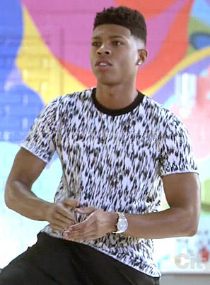 Hakeem’s black and white printed t-shirt on Empire