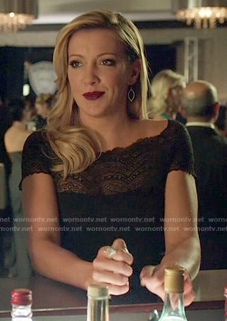 Laurel’s black lace-yoke gown on Arrow