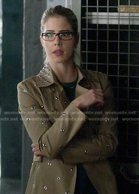 Felicity’s grommet studded trench coat on The Flash