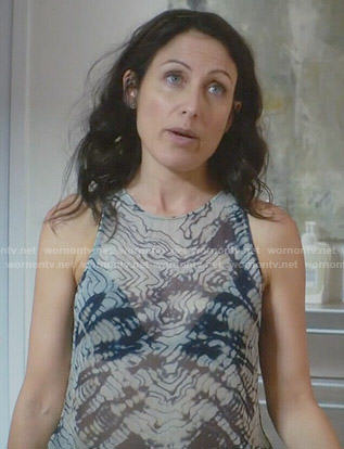 Abby’s blue tie dye tank top on Girlfriends Guide to Divorce