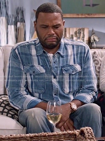 Andre’s blue faded plaid shirt on Black-ish
