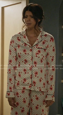 Xiomara’s floral polka dot pajamas on Jane the Virgin