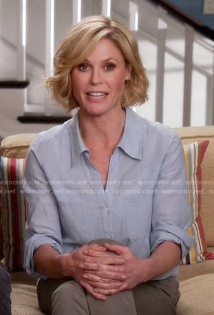 Claire’s blue button down shirt on Modern Family