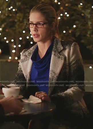 Felicity’s black and white striped coat on Arrow