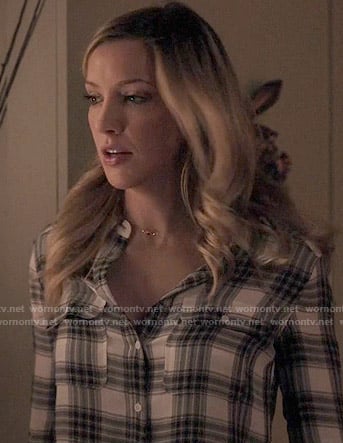 Laurel’s black and white plaid shirt on Arrow