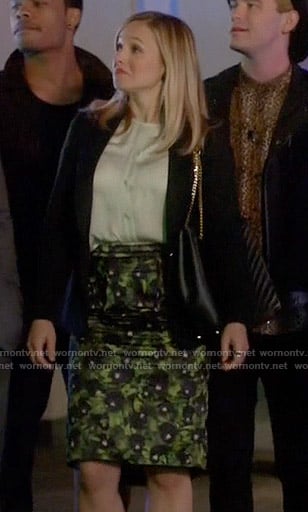 Jeannie’s green printed skirt, mint blouse on House of Lies