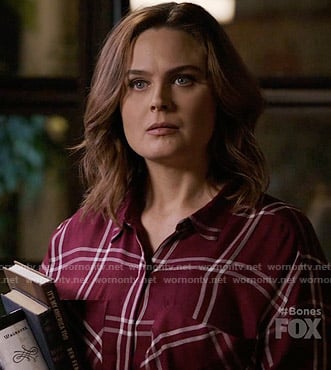 Brennan’s burgundy checked shirt on Bones