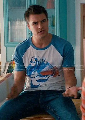 Mark’s Pink Floyd t-shirt on Mistresses