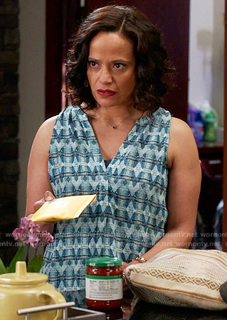 Zoila’s blue printed sleeveless top on Devious Maids