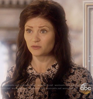Belle’s tie neck daisy print dress on Once Upon a Time