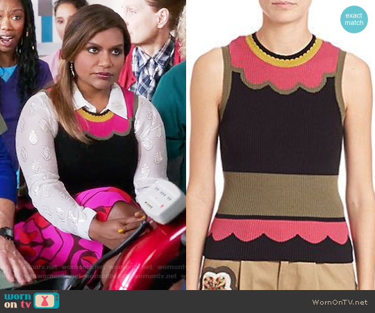 RED Valentino Scalloped Colorblock Knit Top worn by Mindy Lahiri (Mindy Kaling) on The Mindy Project