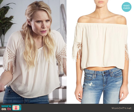 ASTR Crochet Fringe Off the Shoulder Top worn by Eleanor Shellstrop (Kristen Bell) on The Good Place
