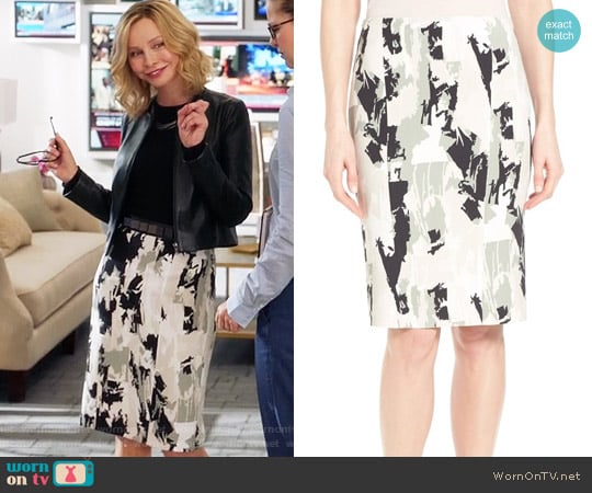 Boss Vepina Print Pencil Skirt worn by Cat Grant (Calista Flockhart) on Supergirl