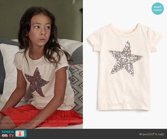 J.Crew Girls Sequin Star T-shirt worn by Lily Tucker-Pritchett (Aubrey Anderson-Emmons) on Modern Family